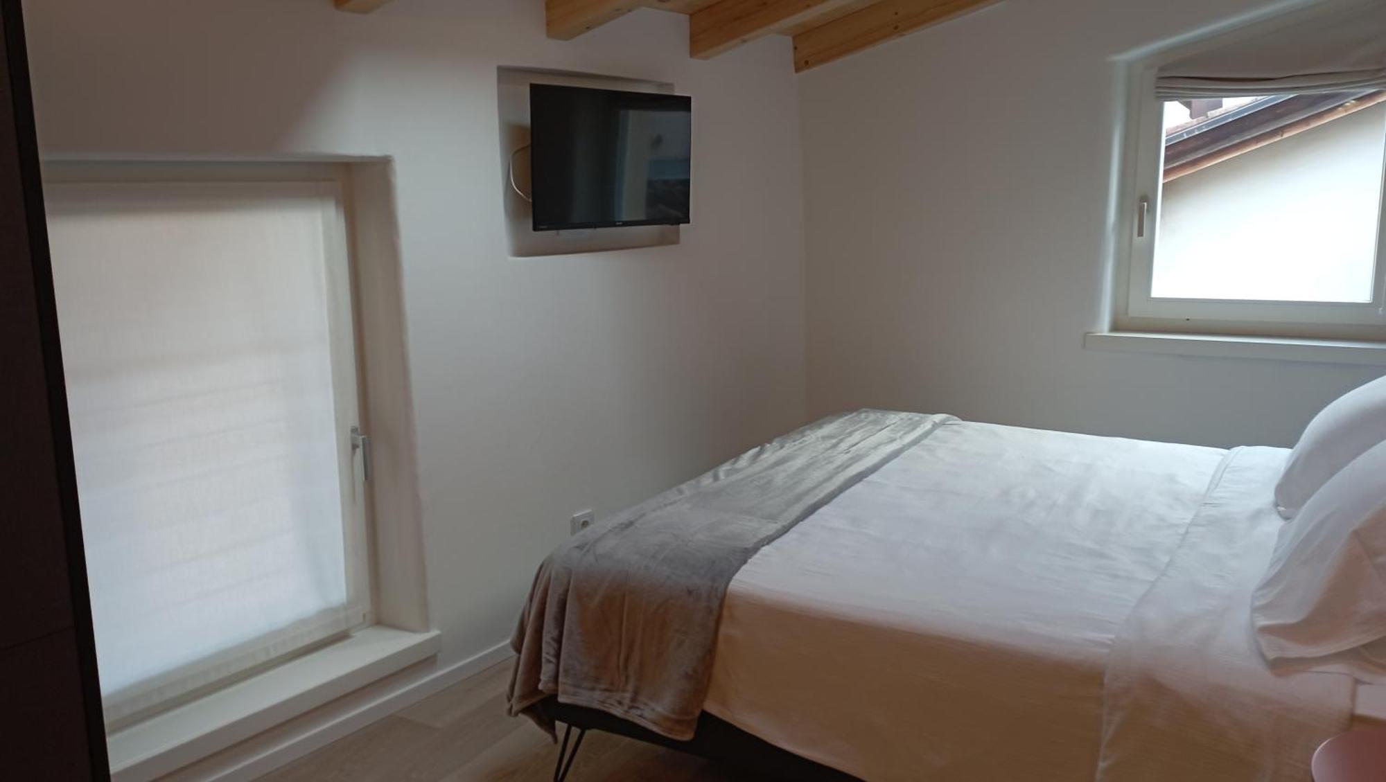 Relais Sant'Anna Bed & Breakfast Arco Room photo
